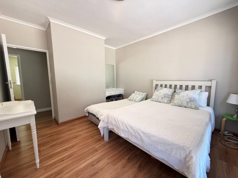4 Bedroom Property for Sale in Panorama Western Cape